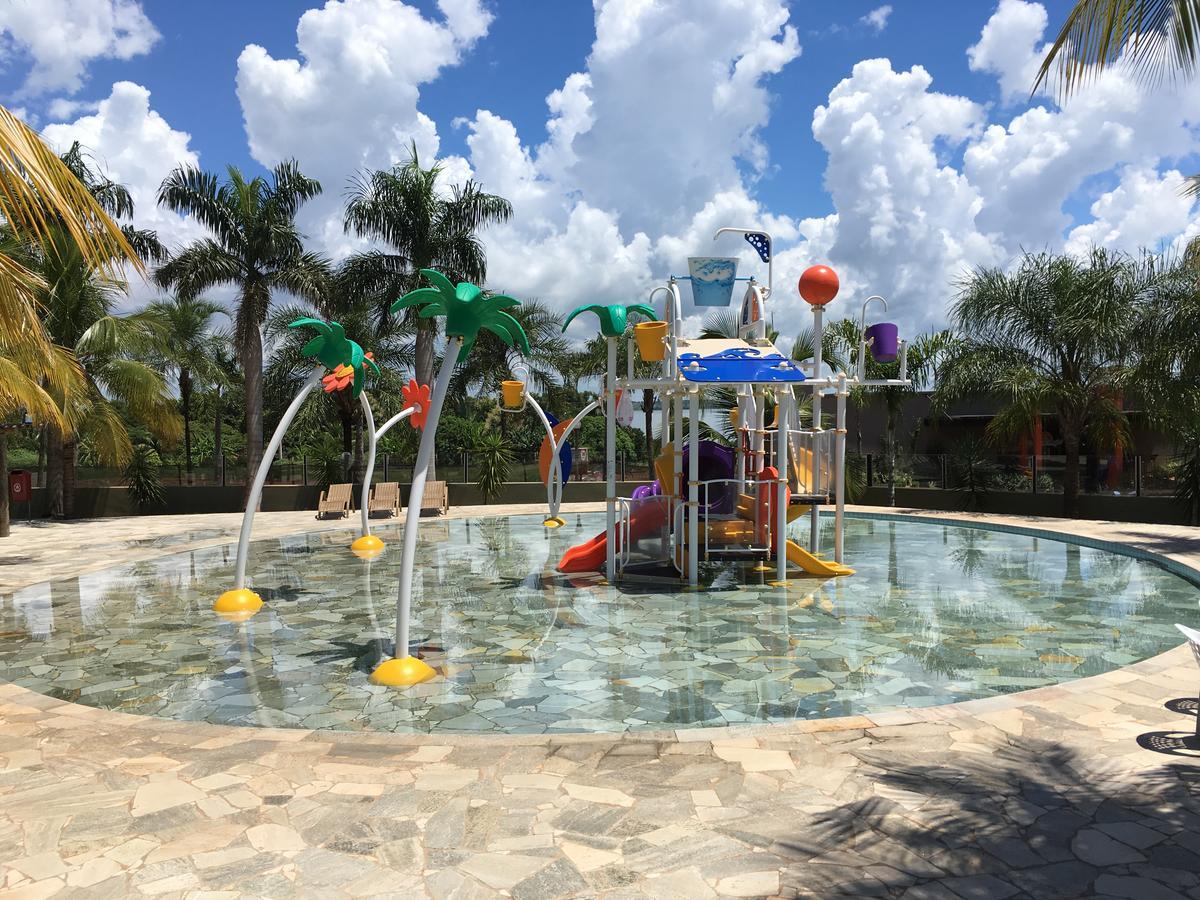 Grandes Lagos Resorts E Parque Aquatico Santa Clara d'Oeste المظهر الخارجي الصورة