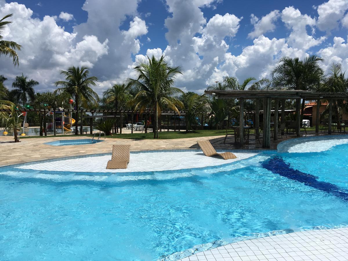 Grandes Lagos Resorts E Parque Aquatico Santa Clara d'Oeste المظهر الخارجي الصورة