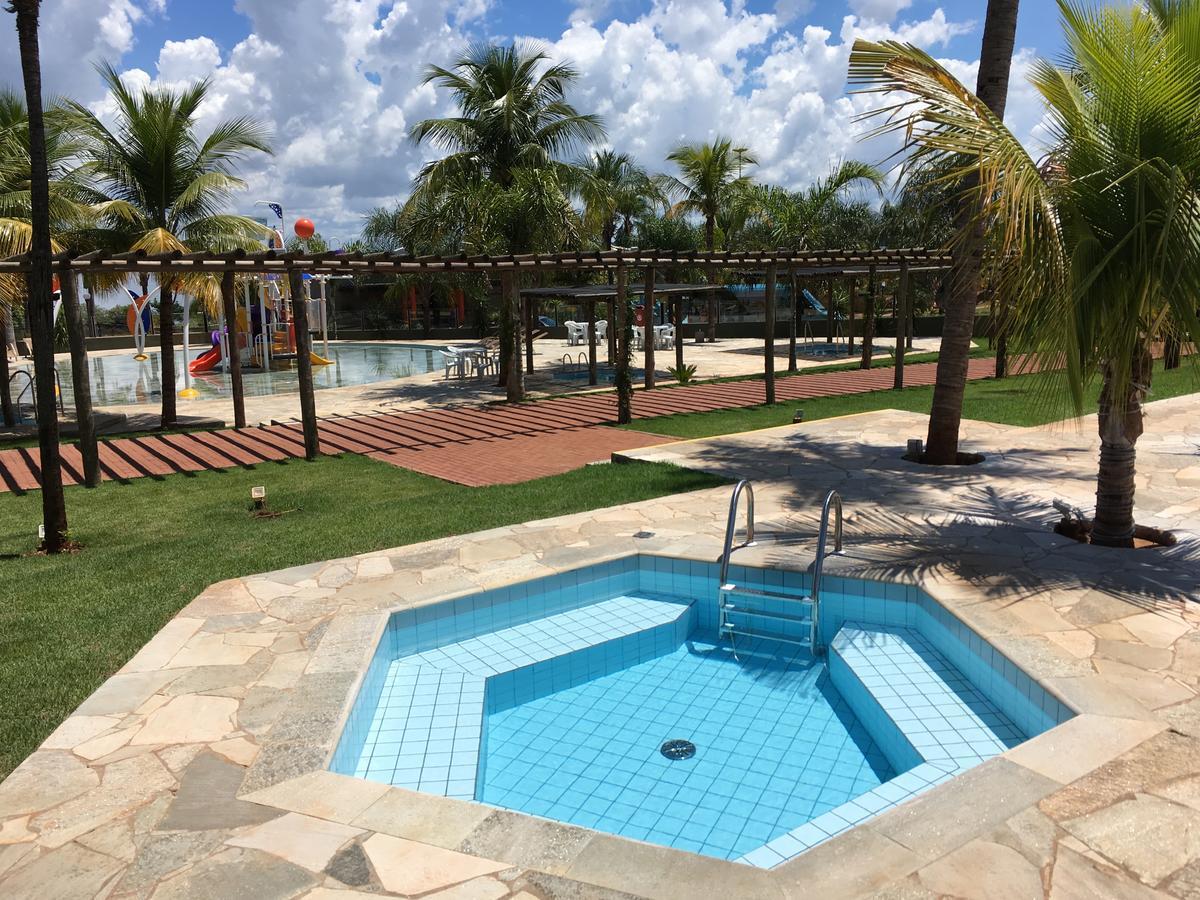 Grandes Lagos Resorts E Parque Aquatico Santa Clara d'Oeste المظهر الخارجي الصورة
